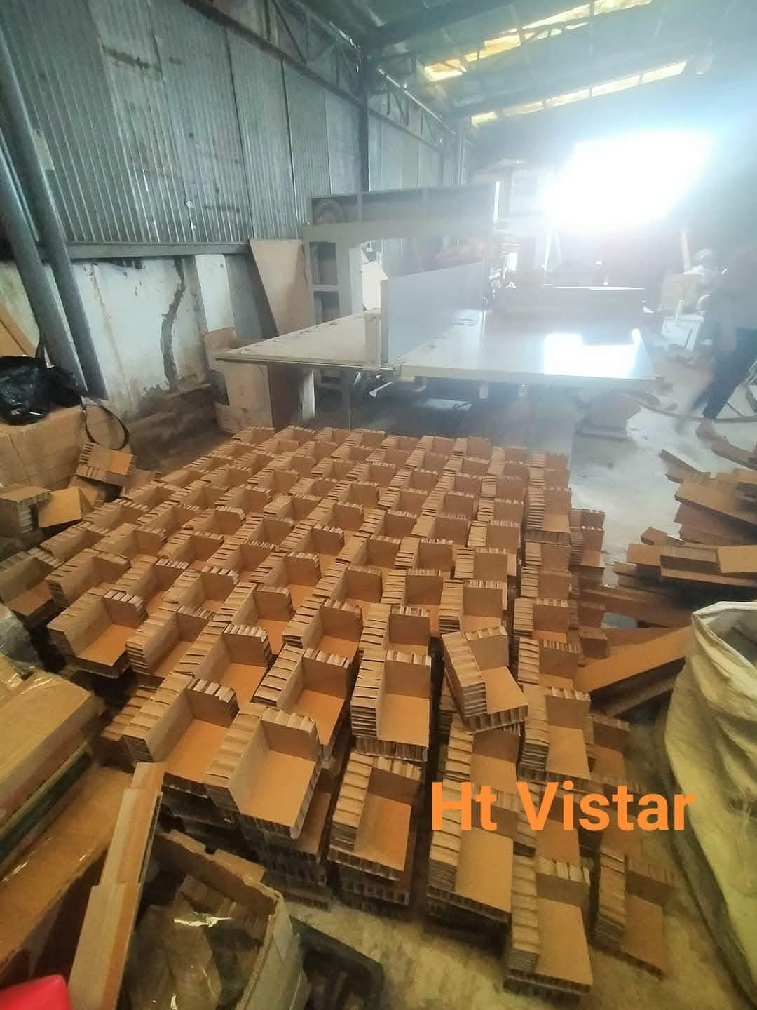 Góc giấy tổ ong